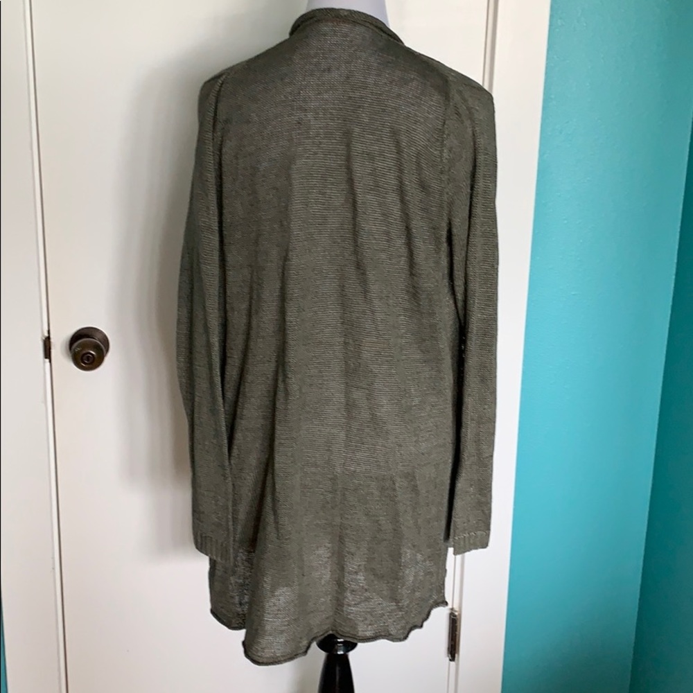 Sweater - Picture 2 of 2